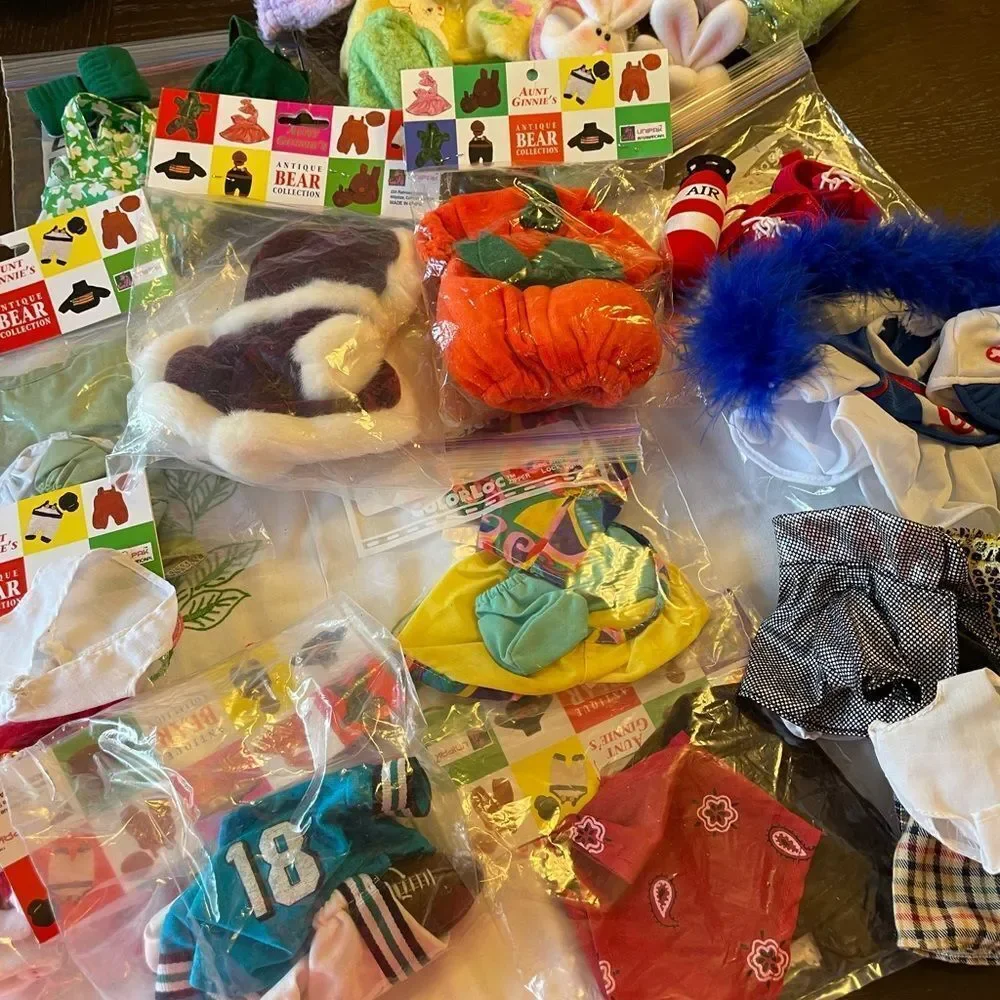TY & Aunt Ginnie’s Bear Doll Outfits Lot of 20!